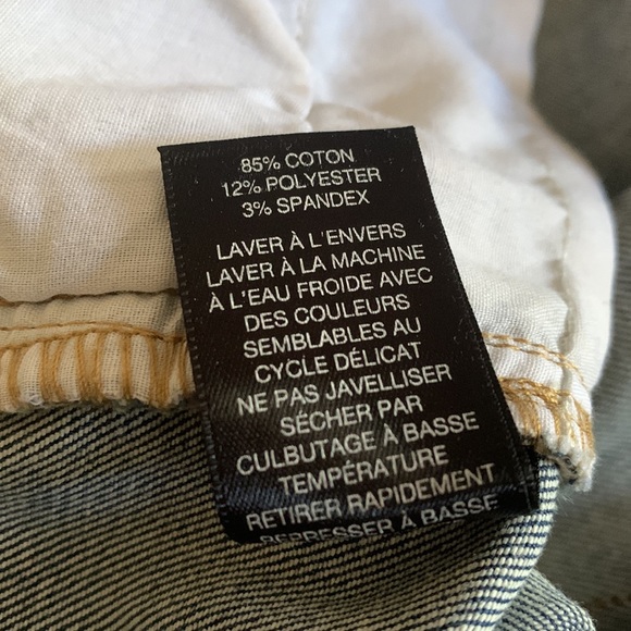 NEW Design Lab Lord & Taylor Cropped Fringe Leg Blue Jeans Woman’s Size 29 - Picture 12 of 12